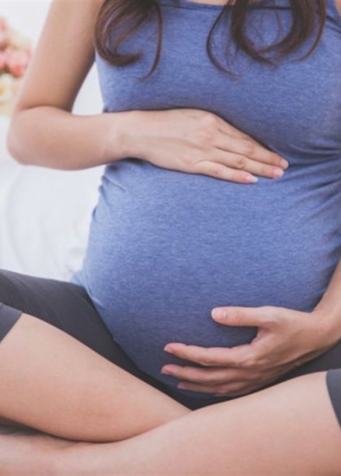ما هي أسباب تحجر البطن للحامل في الشهر الثامن
