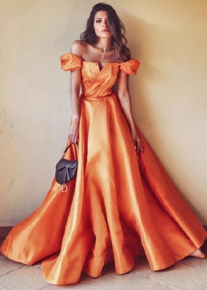  فساتين خطوبة ناعمة من هبة القرشي