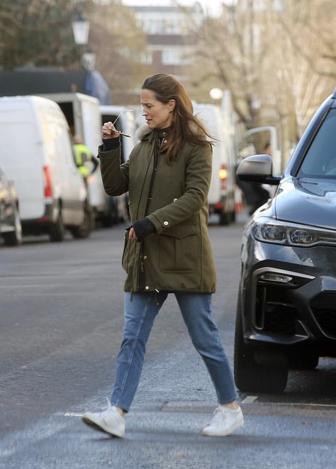 بالصور أحدث ظهور لبيبا ميدلتون بالتزامن مع استمرار شائعات حملها