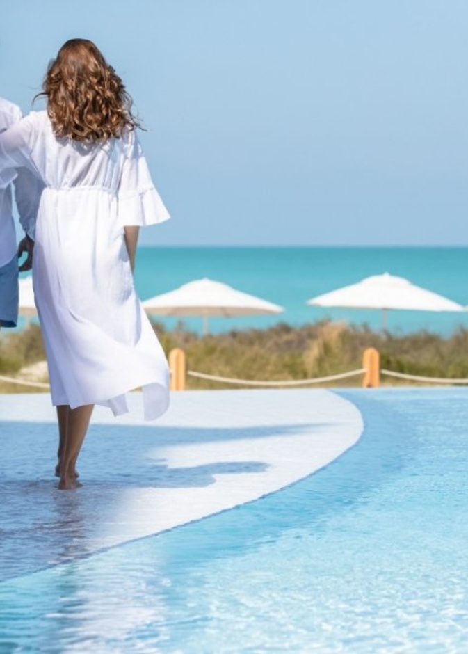  الشواطئ الرملية مناسبة تمامًا لقضاء يوم الحب