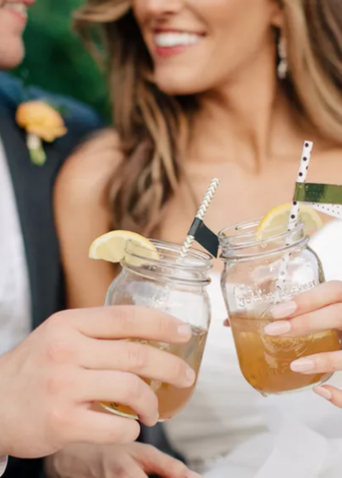 مشروبات صحية للعروس تعزز هرمون السعادة