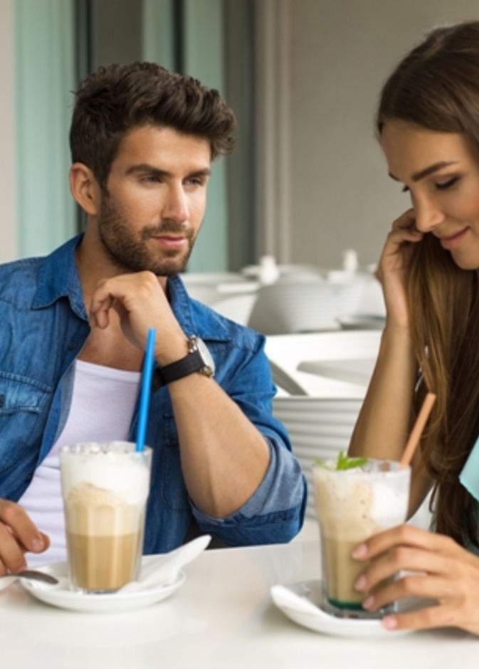 ما هي صفات المرأة التي لا يمكن للرجل مقاومتها