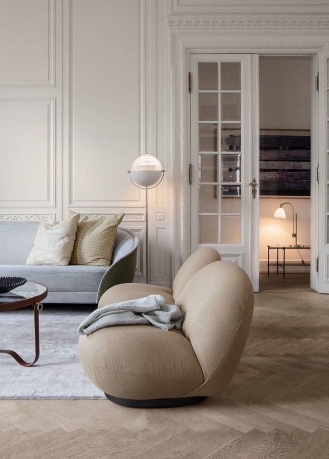  توزيع مريح لأثاث غرفة معيشة