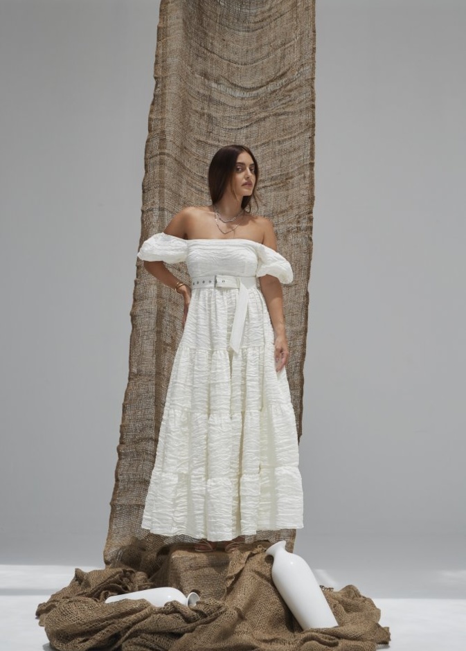 تعاون مدية الشرقي مع كارن وازن يثمر تصاميم عصرية