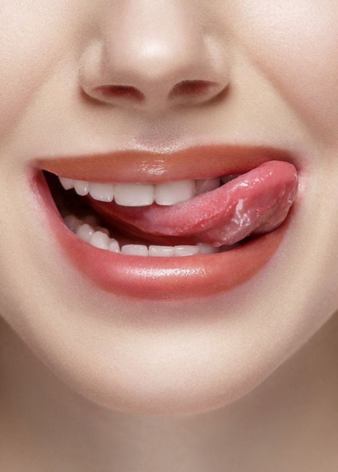 اعراض كورونا على اللسان واهم النصائح للمحافظة على صحة الفم اثناء الاصابة