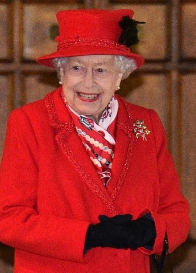 شاهدوا المشاركة الرقيقة التي نشرت على صفحة الملكة بمناسبة يوم الحب