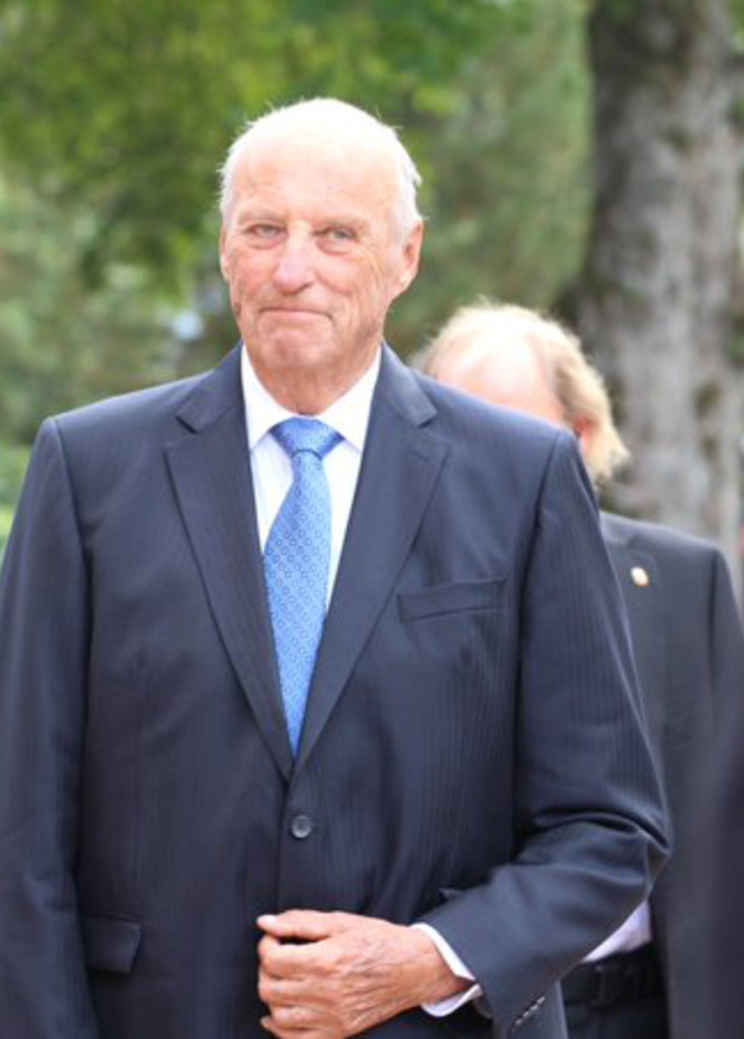 الملك هارالد الخامس خضع لعملية جراحية