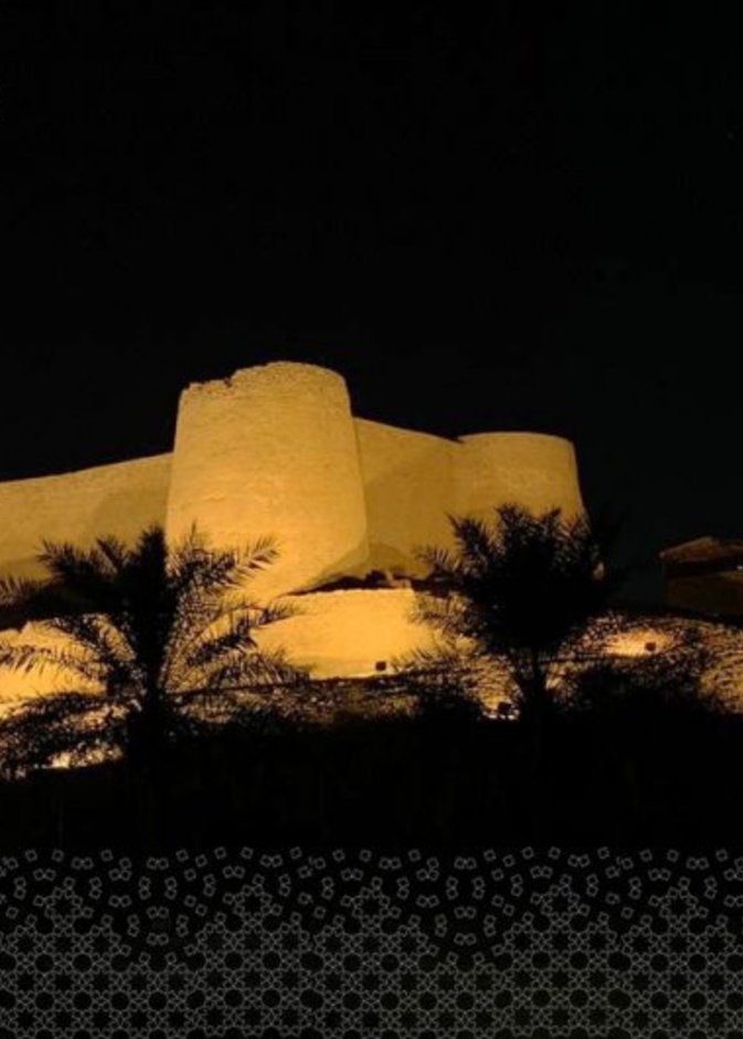 صورة بديعة لقلعة تاروت - المصدر المصور السعودي وائل الجشي