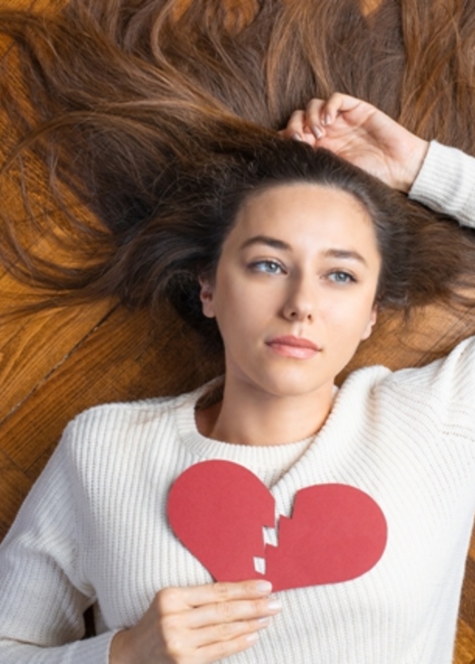 8 خطوات تعيد الحياة إلى قلبك بعد الصدمات العاطفية