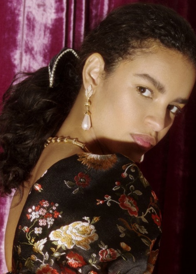 طرق تكثيف الحواجب في المنزل