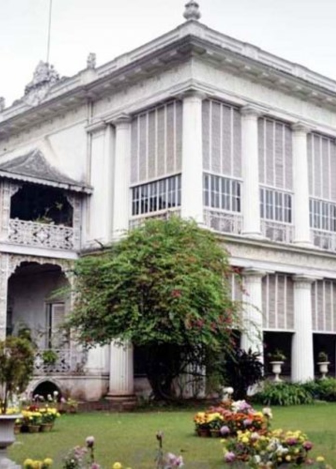  السياحة في الهند قصر الرخام Marble Palace Mansion