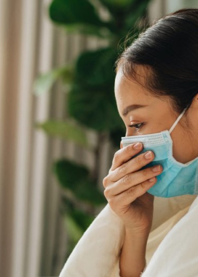 ماهي اقصى مدة يبقى فيها فيروس كورونا حيا في الجسم