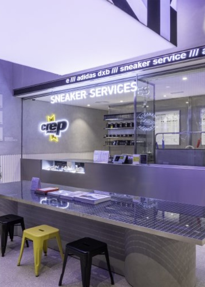 أديداس تفتتح أول متجر بمفهوم جديد في المنطقة 