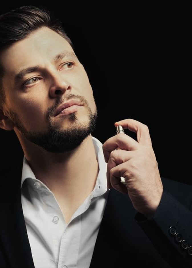 افضل عطور شرقية للرجل العصري لسهرات ربيع 2021
