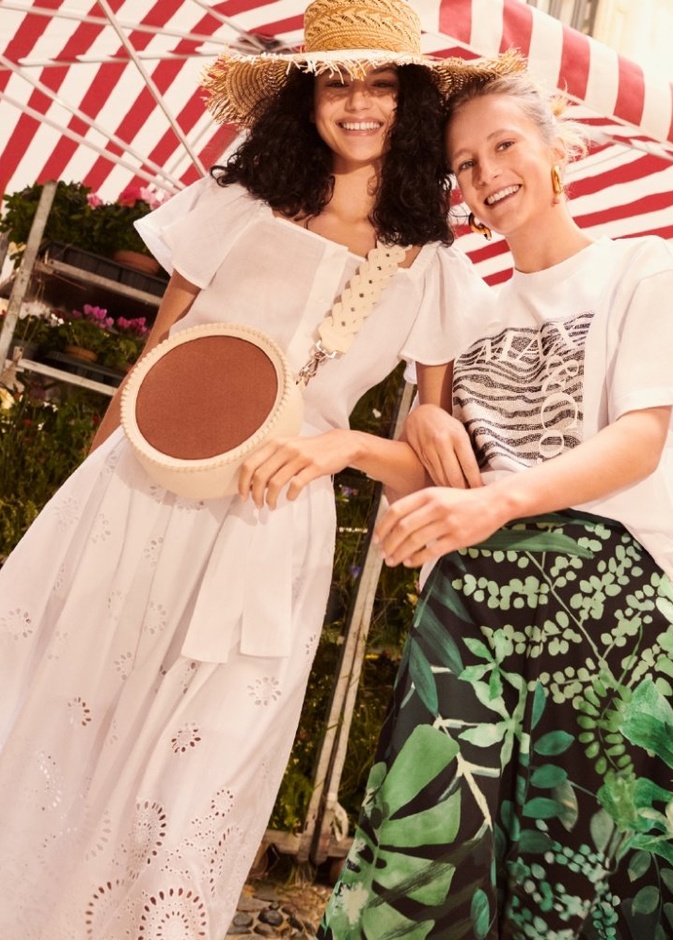 رموز الأسلوب الباريسي السهل والأنيق وسحر فريد من نوعه في جموعة MAX & Co.  