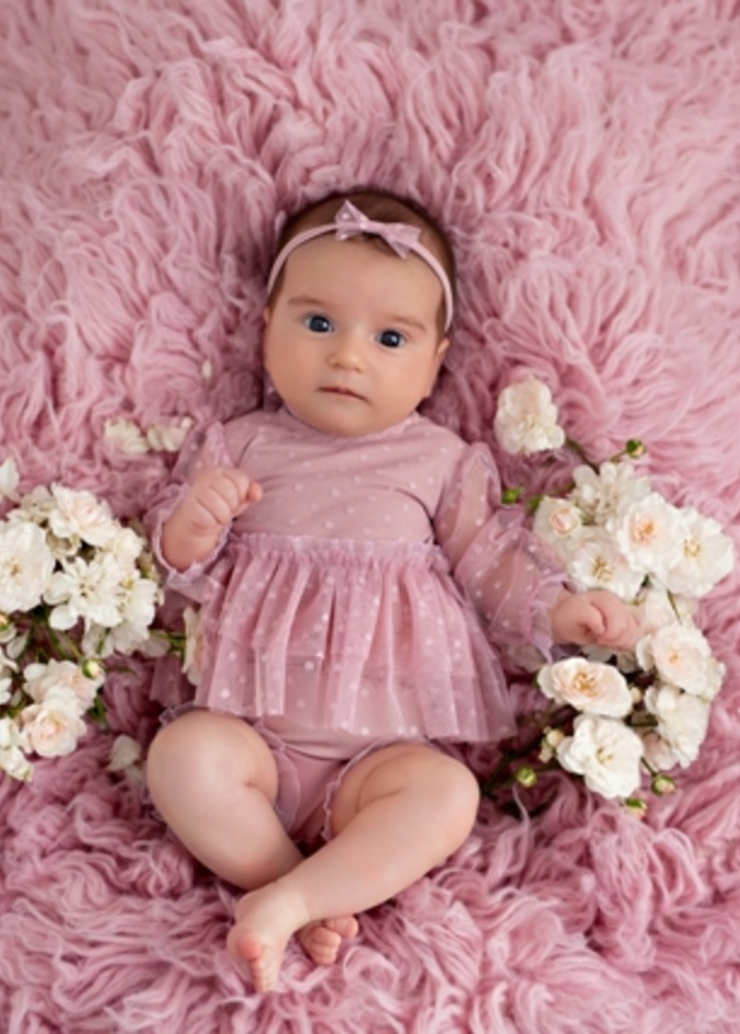 أسماء مواليد بنات تبدأ بحرف الغين 2021