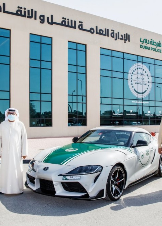  تويوتا جي آر سوبرا 2021 تنضم إلى أسطول سيارات شرطة دبي