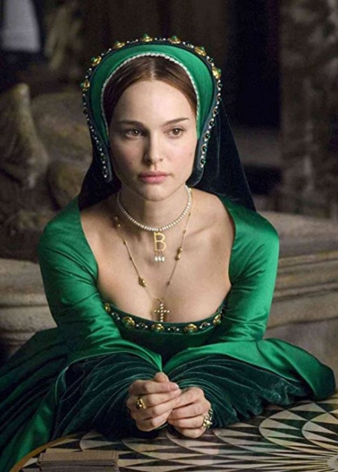 قصص تاريخية وراء قطع مجوهرات ظهرت على الشاشة