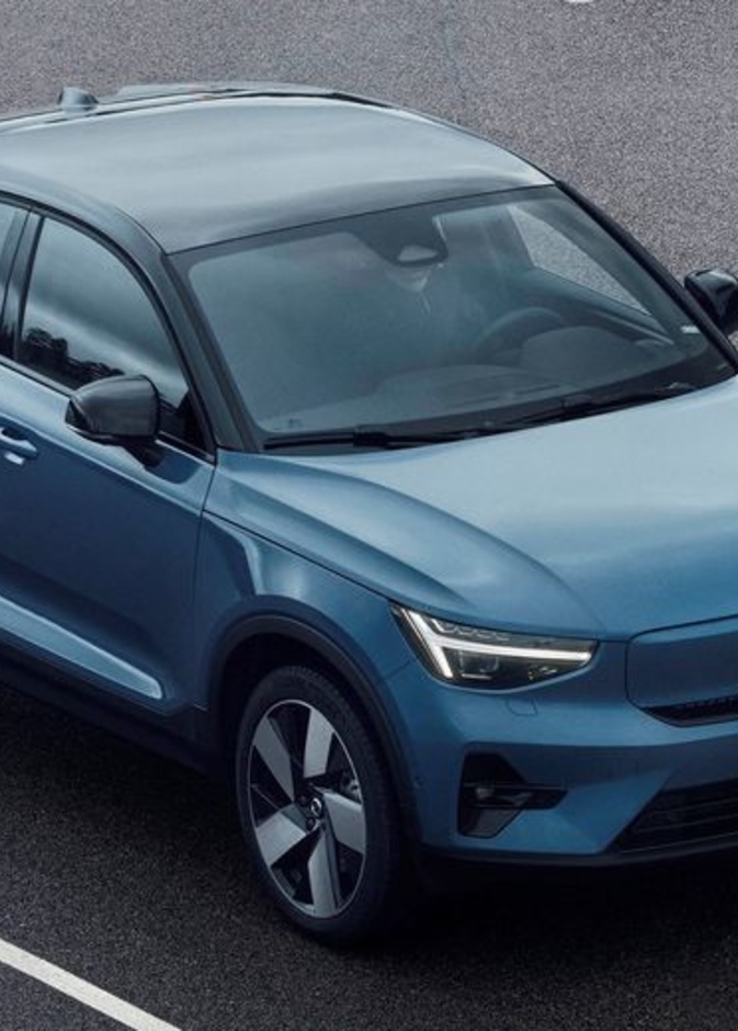 C40 كروس أوفر عائلية جديدة من فولفو