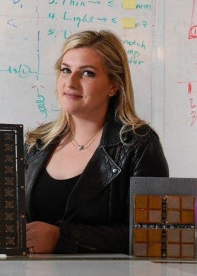  ميريديث بيري Meredith Perry وشركة uBeam