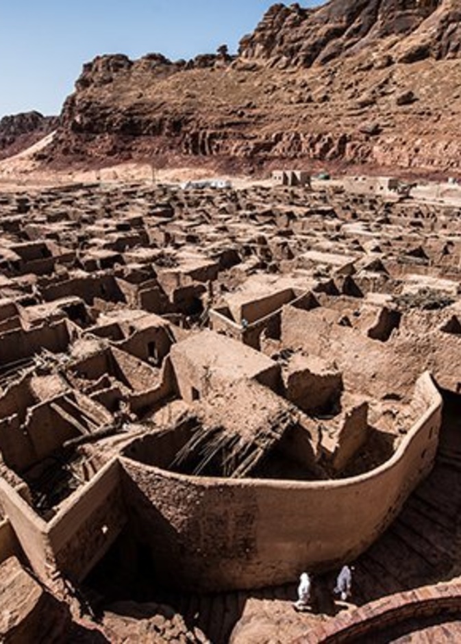 سحر خاص لواحدة من أجمل بقاع بالمملكة - المصدر استكشف العلا