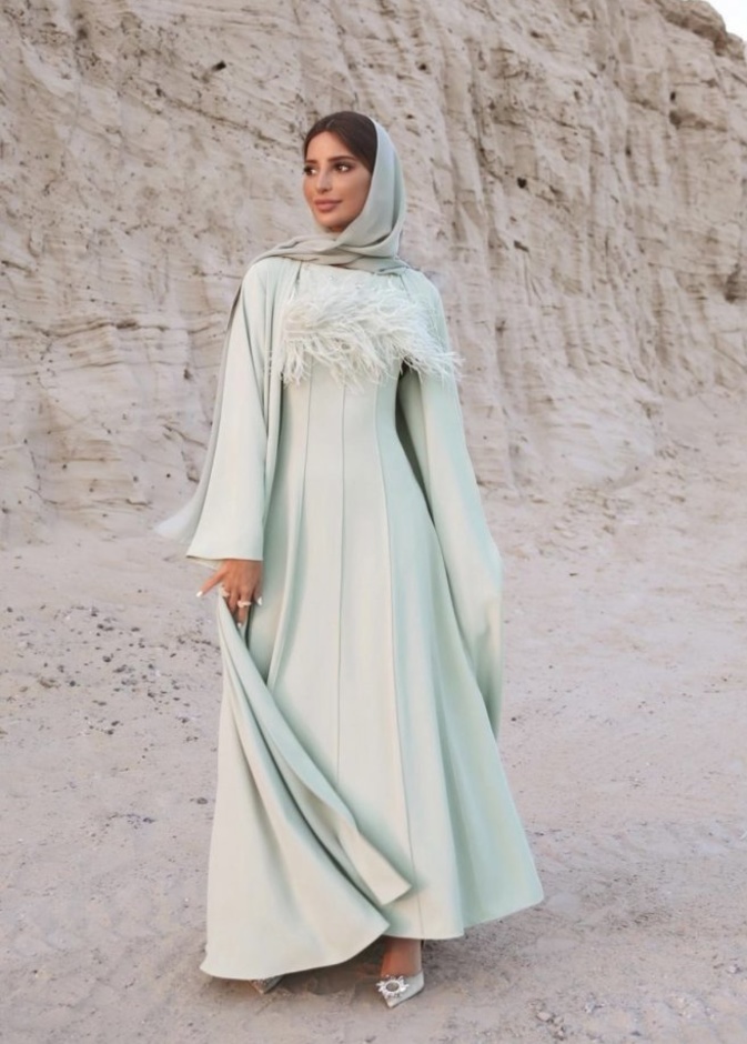 ستايل نهى نبيل بالموضة متفرد جدًا وغني بالألوان 