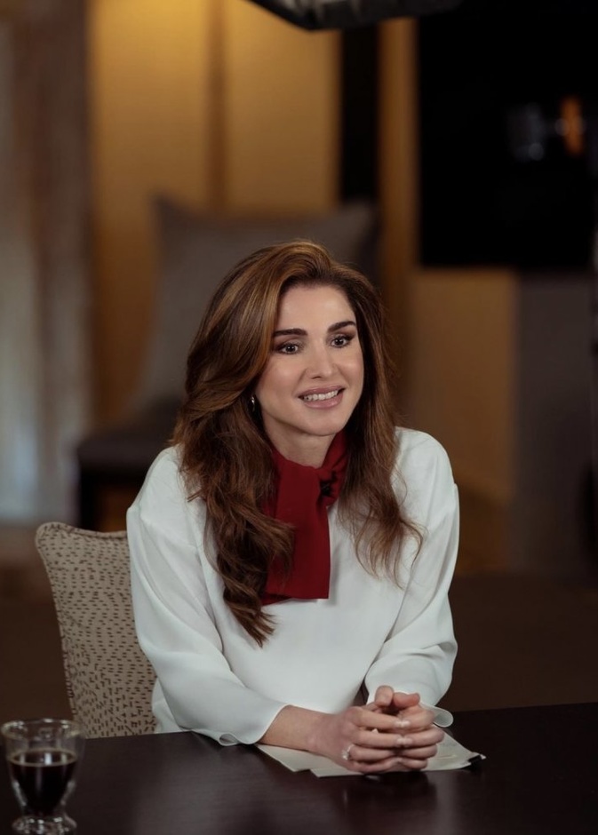 الملكة رانيا في اتصال مرئي مع جامعة هارفرد عن العدالة والاستدامة