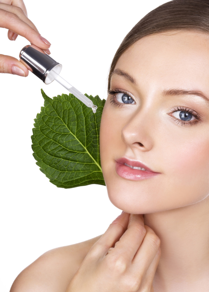 فوائد ماء النعناع للبشرة وطرق استخدامها