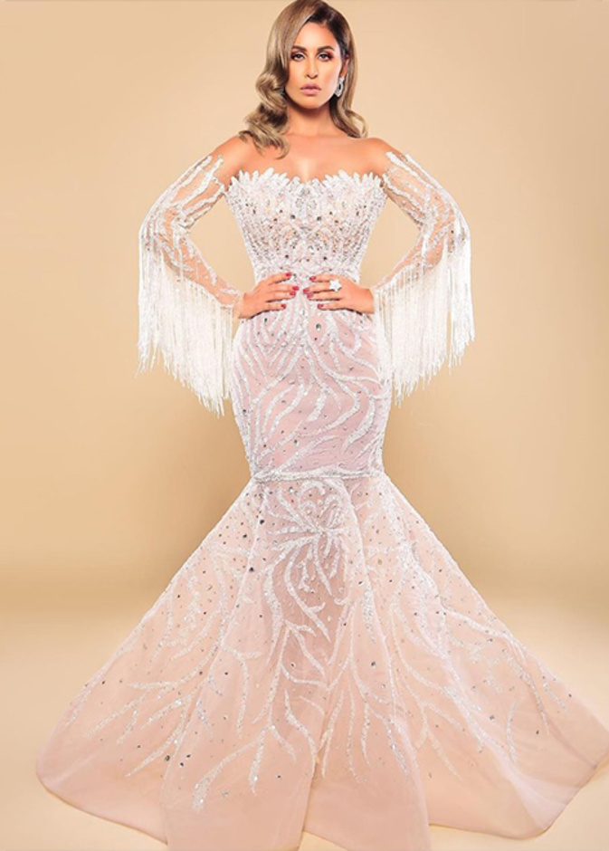 اطلالات راقية باللون الابيض من انستقرام مي سليم