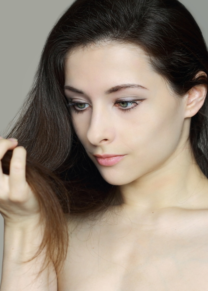 تخلصي من مشاكل شعرك قبل الزفاف بخلطات الثوم