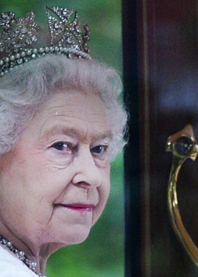 رسالة العائلة المالكة البريطانية لهاري وميغان: لستما من أولوياتنا