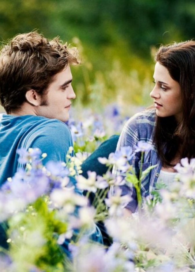 إدوارد وبيلا في فيلم The Twilight Saga Eclipse (2010)
