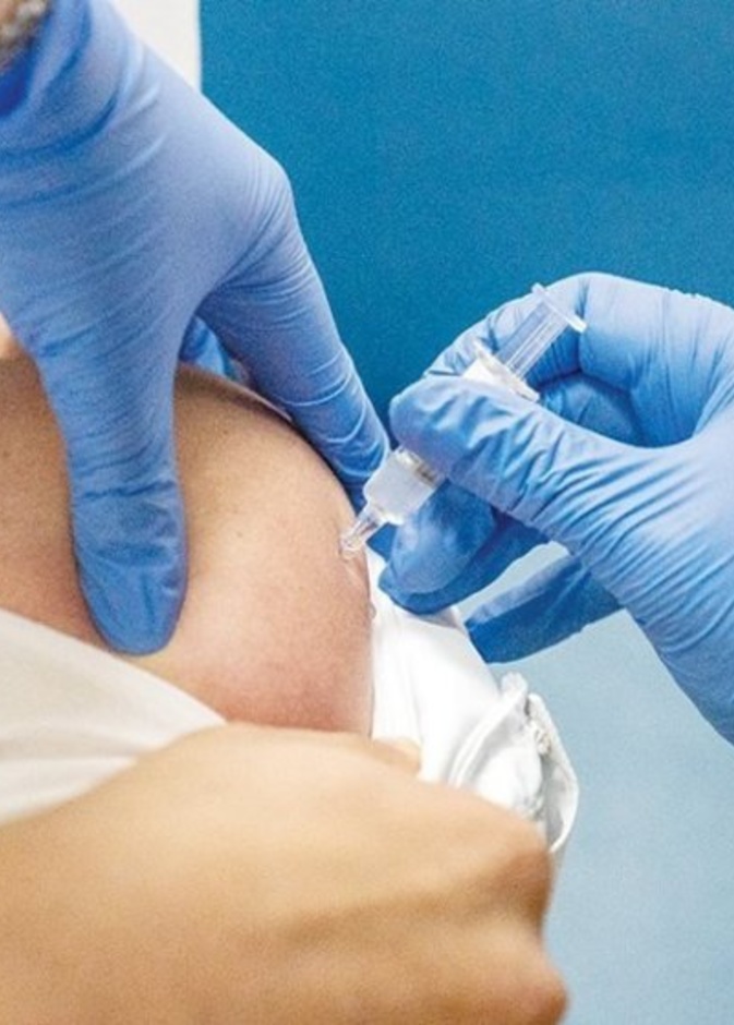 امور عليك القيام بها في يوم حصولك على لقاح فيروس كورونا