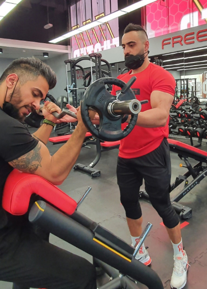 خطوات للحصول على جسم صحي وسليم لموسم الصيف بحسب المدرب ليث الشرعة