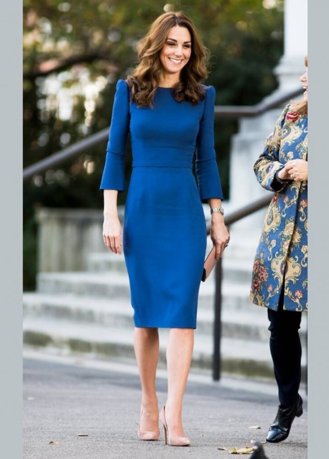 موديلات فساتين لعيد الام نيلية اختارته كيت ميدلتون