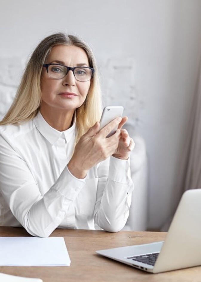 أنشطة فكرية واجتماعية تقي النساء من الخرف