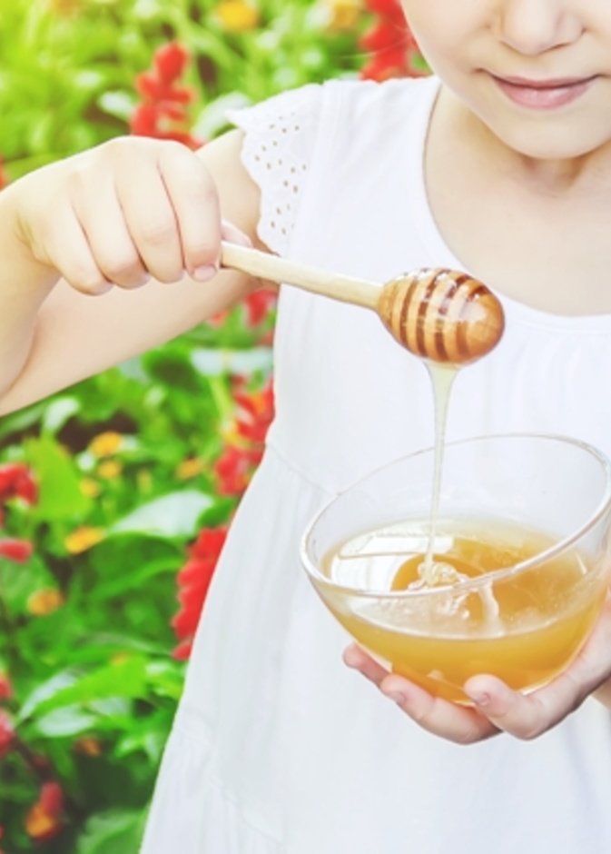 ما هي فوائد العسل الأبيض مع حبة البركة للأطفال
