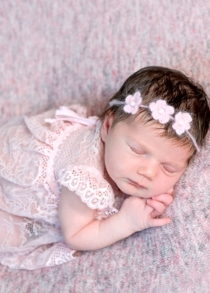 أسماء مواليد بنات بحرف النون من القرآن الكريم 