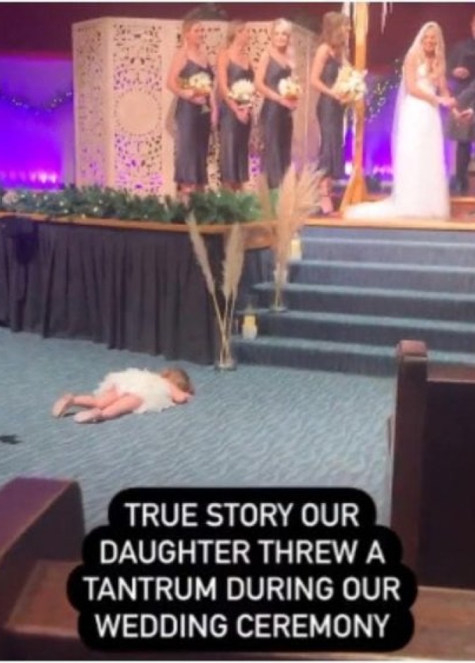 موقف طريف في حفل الزفاف