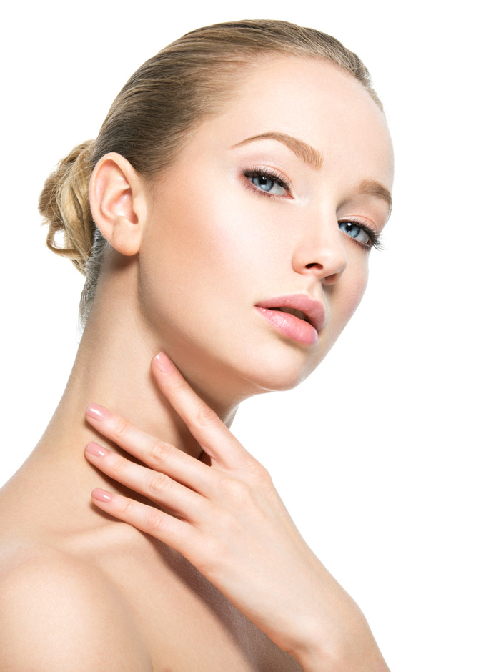 طرق تجميلية لشد ترهلات الرقبة والتخلص من التجاعيد