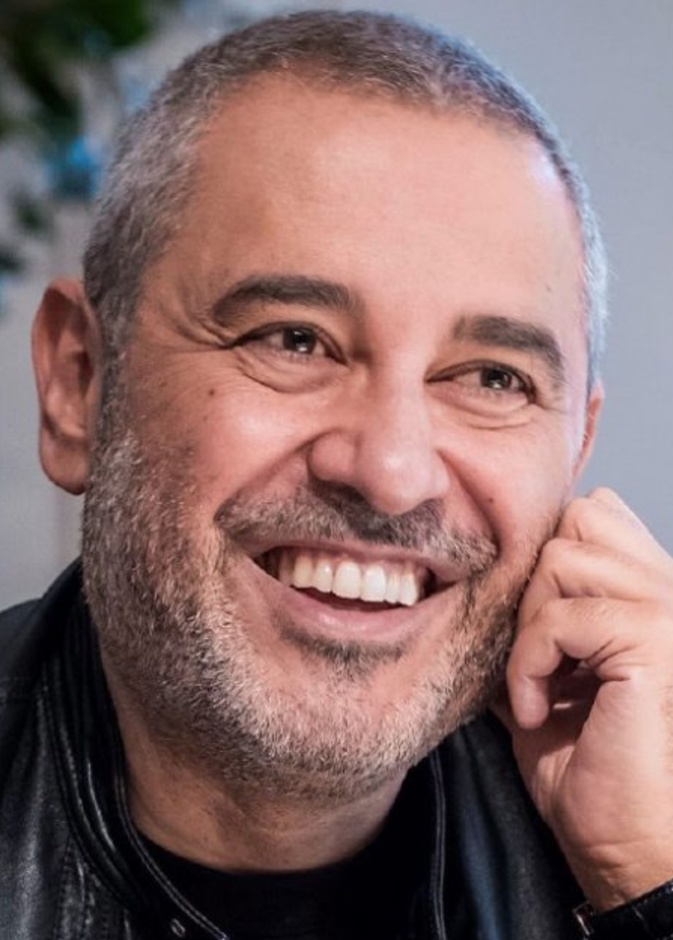 افتتاح صالة عرض إيلي صعب ميزون للأثاث في دبي