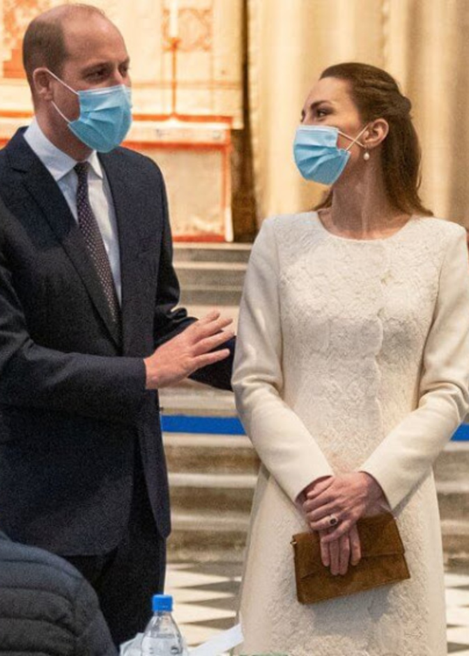 الأمير وليام وزوجته يزوران مركز للقاح كورونا في كاتدرائية وستمنستر