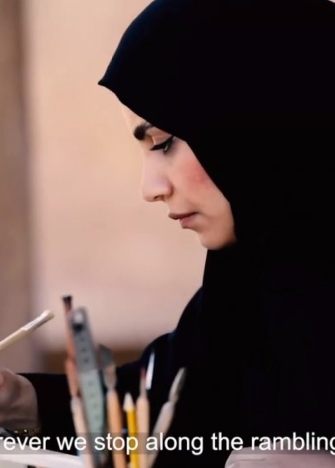 الفنانة الإماراتية فاطمة سالمين إبداع فني لفنانة متكاملة