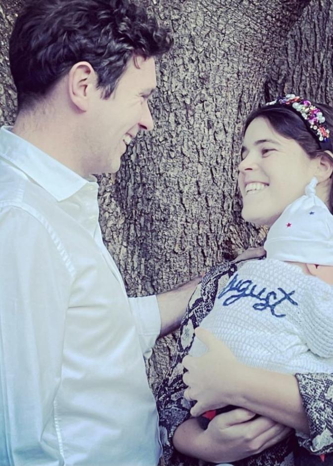 الأميرة يوجين تنشر صورة جديدة لابنها أوغست برفقة زوجها جاك