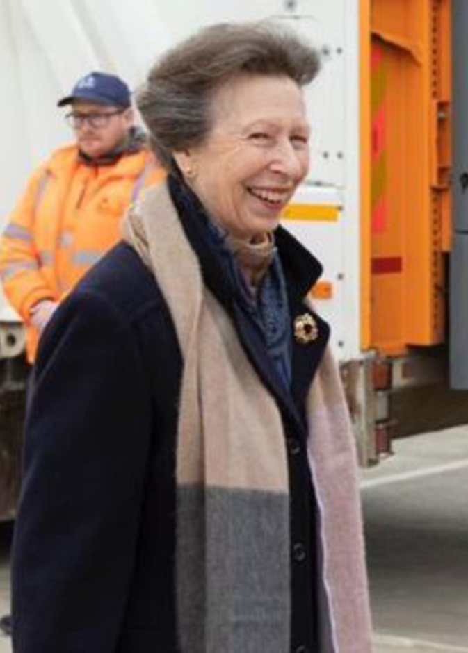 أول ظهور للأميرة آن منذ الإعلان عن مولد حفيدها الجديد