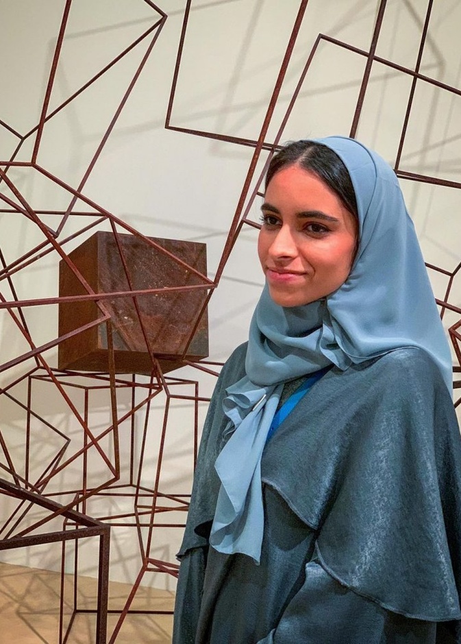 الفنانة السعودية سارة المداح 