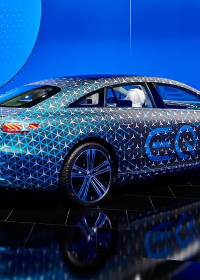 مرسيدس تحدد رسميا موعد الكشف عن EQS الكهربائية