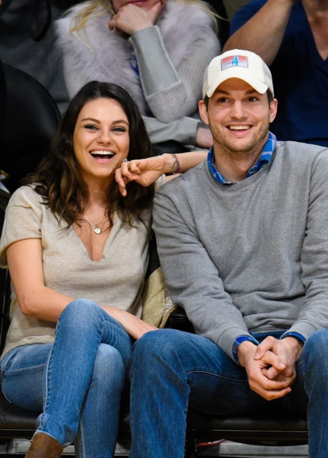  ميلا كونيس Ashton Kutcher وأشتون كوتشر Mila Kunis