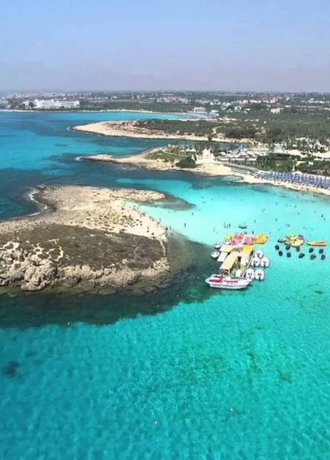 السياحة في قبرص شاطئ نيسي Nissi Beach