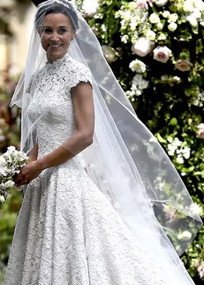 فستان زفاف بيبا ميدلتون